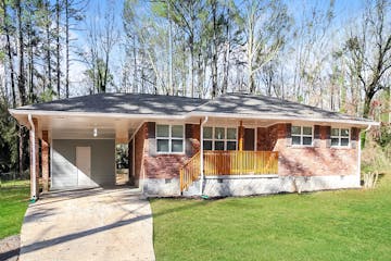 481 Stephenson Rd Stone Mountain, GA 30087